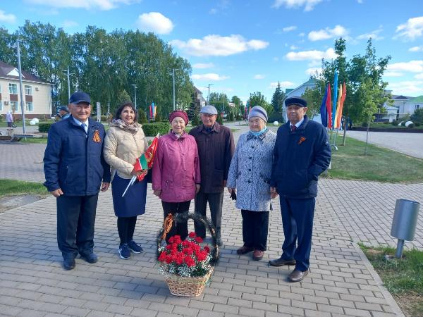 Участие членов местного отделения СПР в мероприятии, посвященному дню Победы