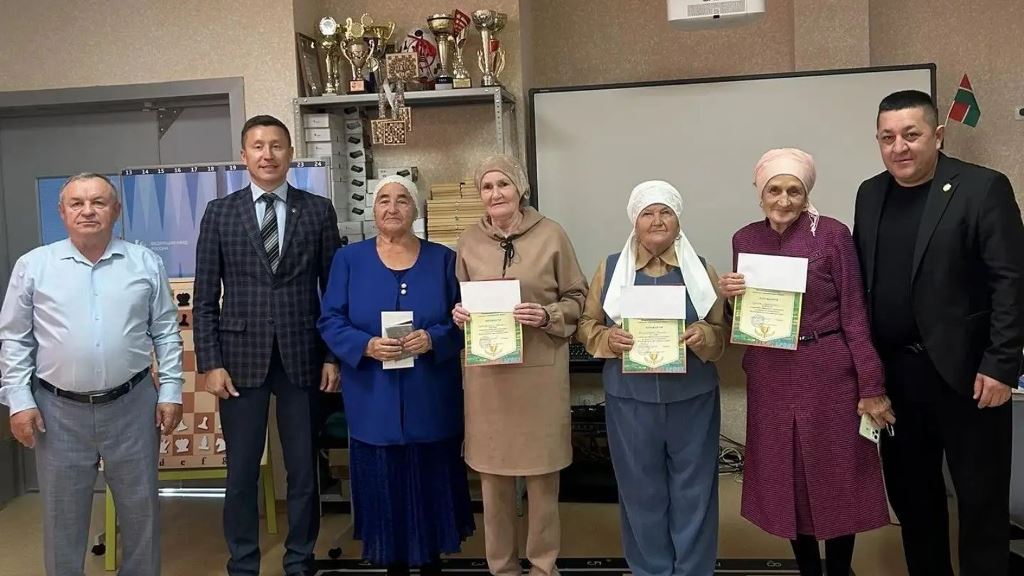 Турнир по шашкам и шахматам в честь дня пожилых Турнир по шашкам и шахматам в честь дня пожилых