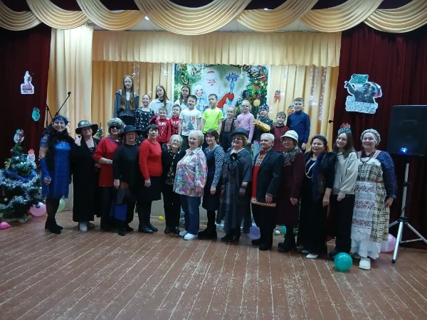 Бабушки и внуки не знают скуки