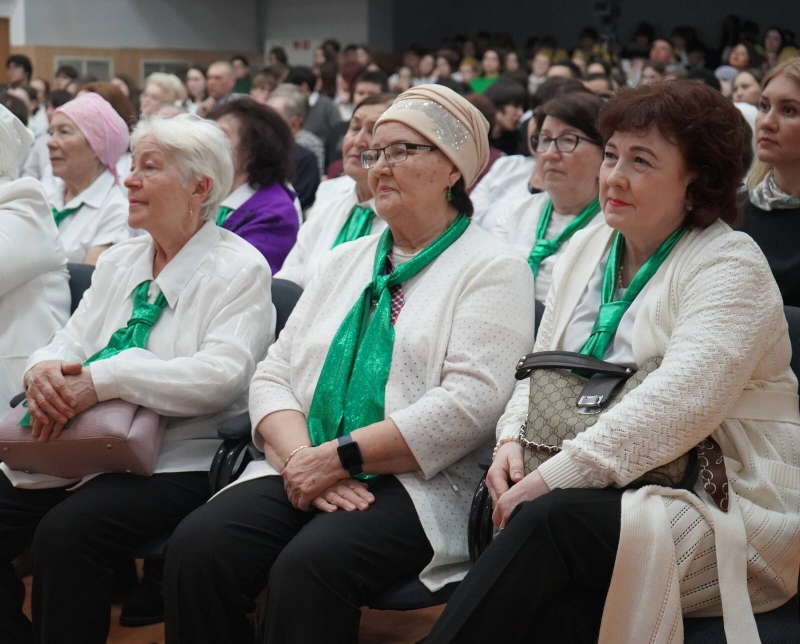 Мероприятие, посвященное Году трудовой и воинской доблести, стало настоящим мостом между прошлым и будущим в г.Азнакаево Мероприятие, посвященное Году трудовой и воинской доблести, стало настоящим мостом между прошлым и будущим в г.Азнакаево