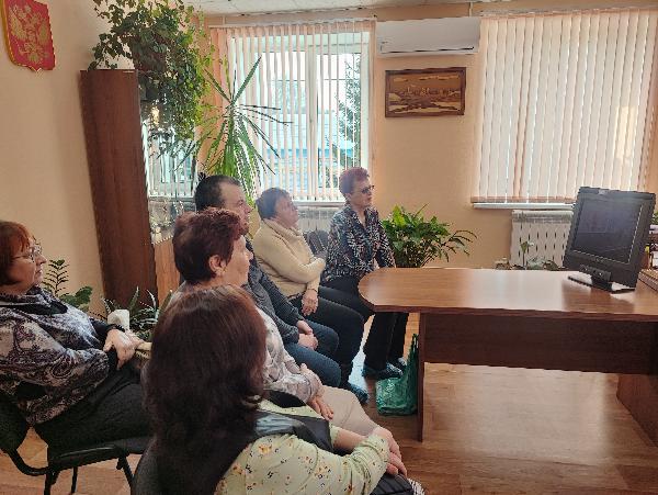 Лекция на тему «В здравом уме и светлой памяти: практики активного долголетия»