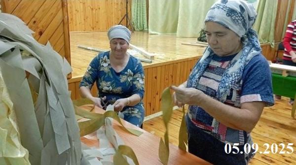Плетение маскировочной сети для участников СВО