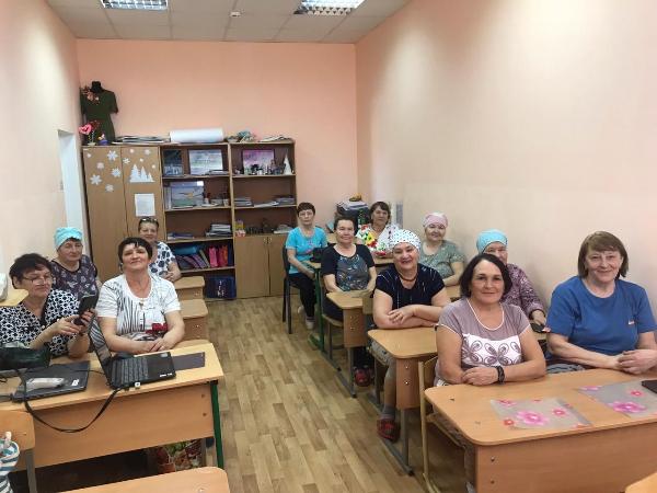 Занятия по курсу «Работа на смартфонах» продолжаются