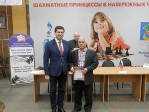 В Набережных Челнах наградили победителей шахматно-шашечного турнира!