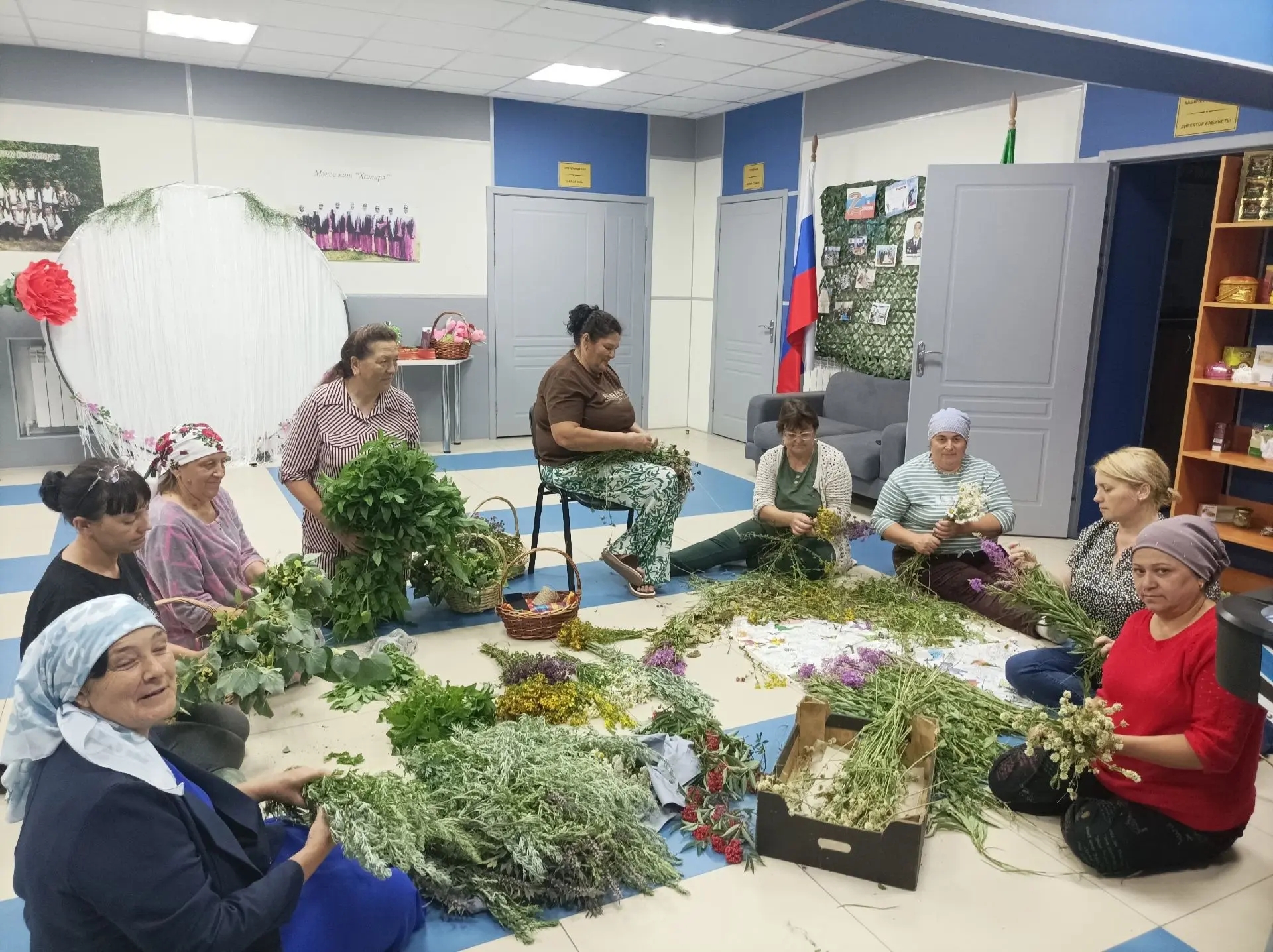 Заготавливаем травы для ароматного чая для участников СВО Заготавливаем травы для ароматного чая для участников СВО