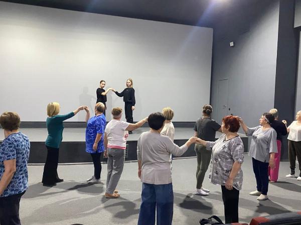 Танцевально – оздоровительные занятия идут полным ходом