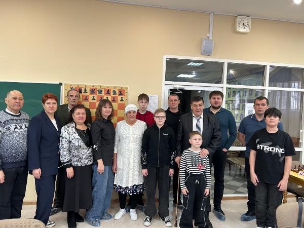 2 этап республиканского турнира по шахматам «Связь поколений»