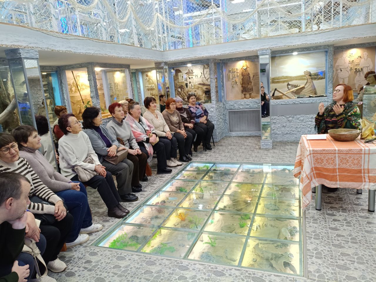 Литературно-фольклорная лекция «Сказочки на лавочке: По-щучьему велению»