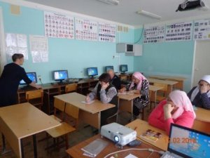 Школьный звонок прозвучал для пенсионеров