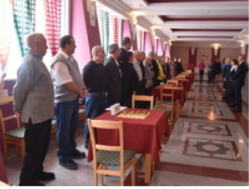 В Нурлате прошел 1 этап темпо-турнира по шахматам и шашкам