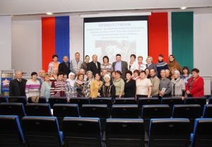 Выпускники университета третьего возраста соревнуются в знаниях компьютерных технологий