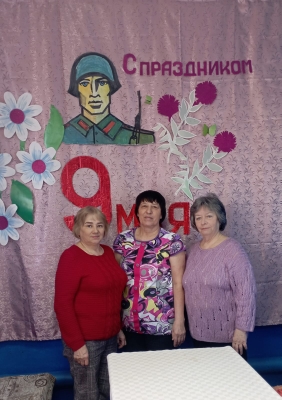 Окна Победы в селе Ижевка