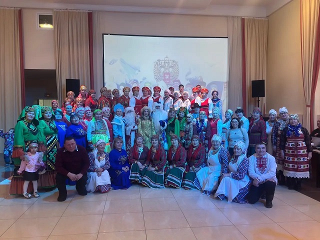 Новогодняя национальная ёлка