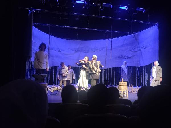 Поход в театр к ДНЮ МАТЕРИ