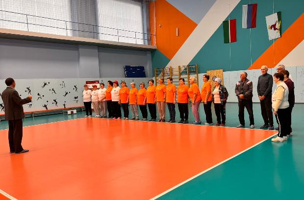 В Алексеевском районе   прошли соревнования по шашкам, дартс и прием нормативов ВФСК «ГТО», приуроченные к  «Международному дню пожилых людей»