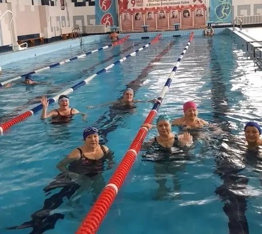 Групповые занятия дарят заряд бодрости