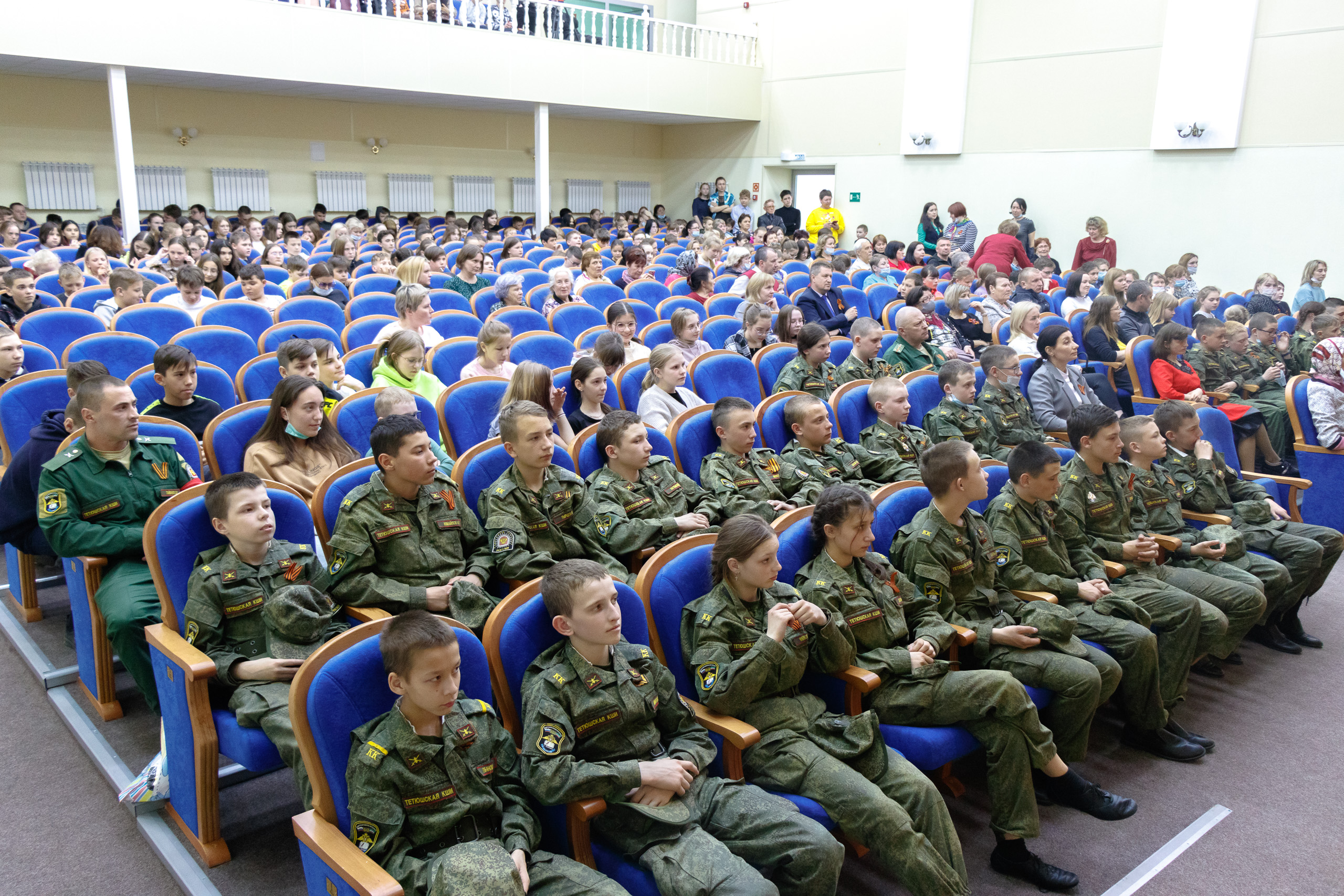 Гала-концерт районного фестиваля военно-патриотической песни «Виктория», посвященный 77-ой годовщине Победы в Великой Отечественной войне 1941-1945 гг., в рамках реализации Федерального проекта «Культура для школьников»