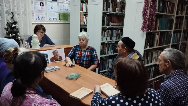 В стихах мое сердце