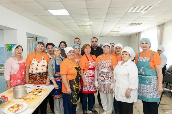 Алексеевские ветераны в день голосования приняли участие в акции "Поддержка участников СВО»