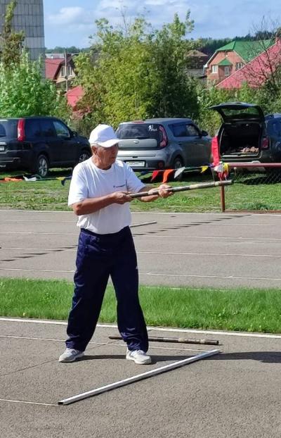 Турнир по городошному спорту, приуроченный к Дню нефтяника