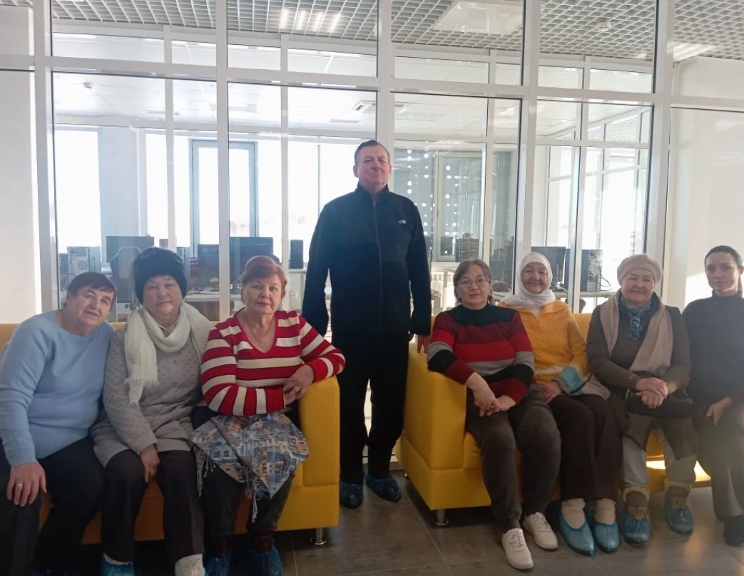 Экскурсия в молодежный центр