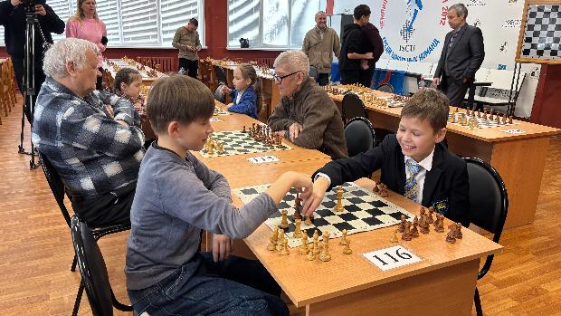 Зональный турнир «Связь поколений» завершился победой Челнинцев.