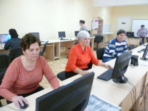 Компьютерный конкурс среди пенсионеров
