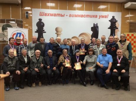 Что наша жизнь? Игра. В шахматы!