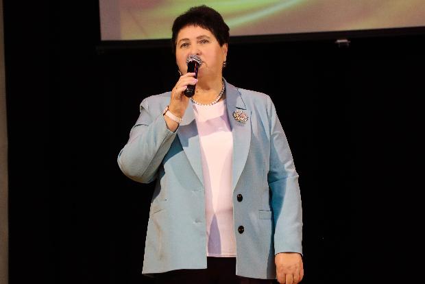 Праздничная программа «Осенний букет поздравлений», посвящённая Международному дню пожилых людей