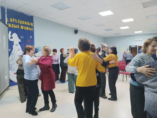 Мамой быть- большая честь 