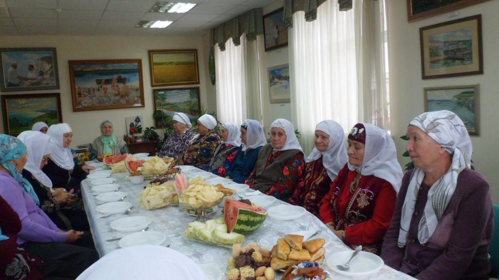 Благотворительный обед в Камском Устье