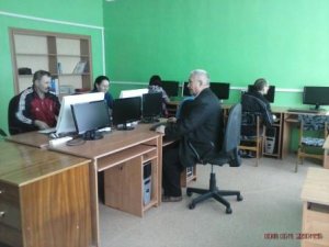Закончилась учеба компьютерной грамотности в одной школе