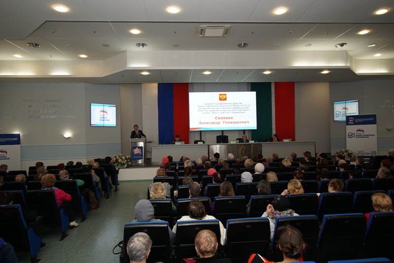 Координаторы партийных проектов встретились с представителями старшего поколения Татарстана