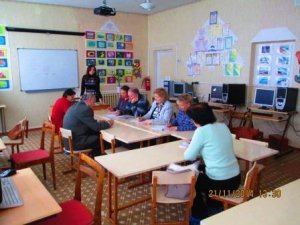 Пенсионеры сели за компьютеры