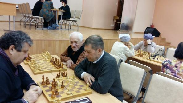 «Местное отделение «Союза пенсионеров России» Приволжского района  г. Казани соревнования по шахматам и шашкам
