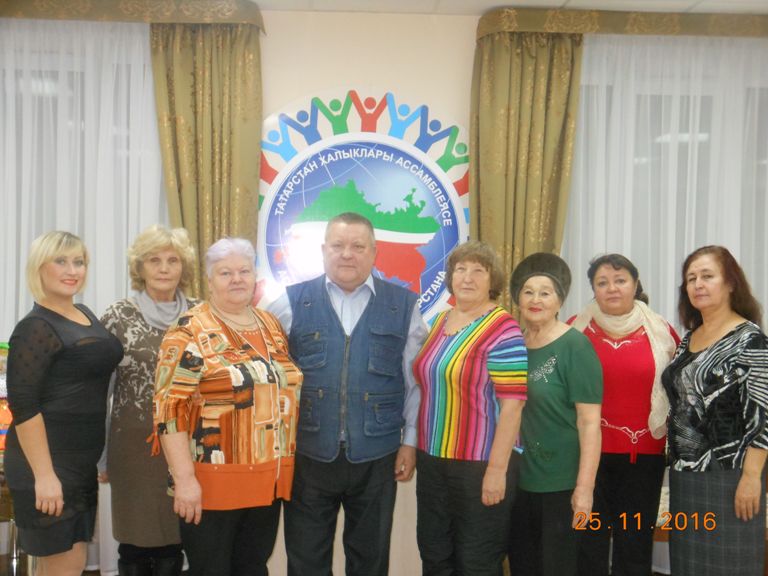 «Союз Пенсионеров» - на «Литературной пятнице» в районном Доме Дружбы народов