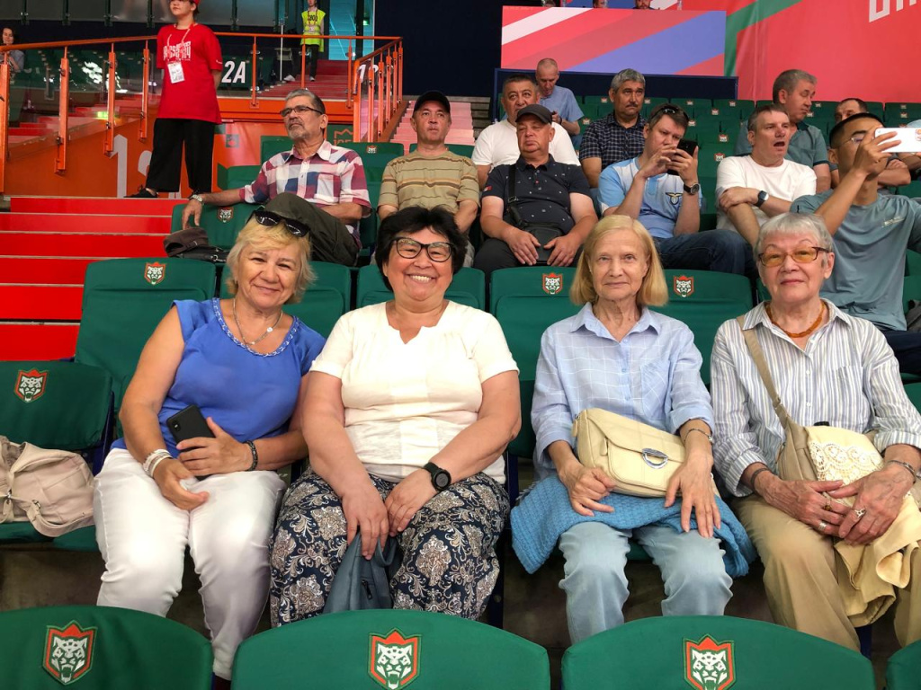На Центральном стадионе.jpg